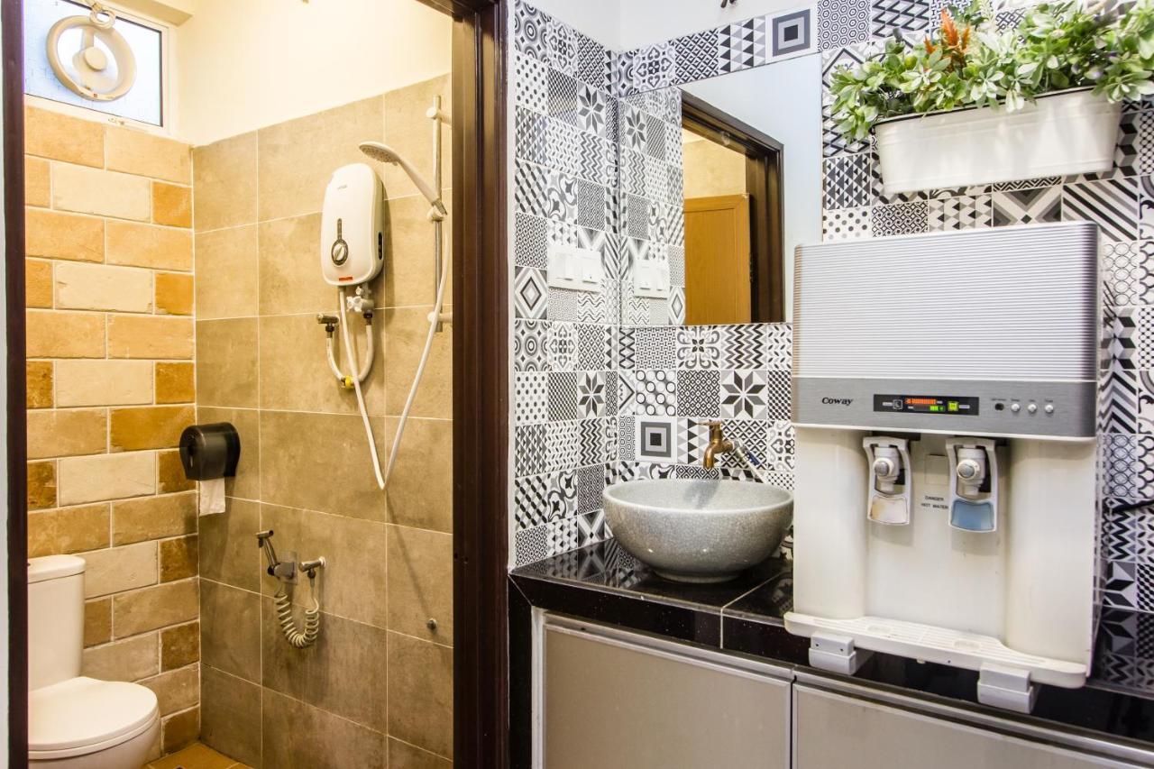 Surprised Homestay Butterworth Eksteriør bilde